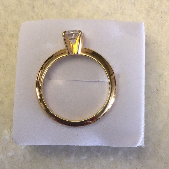 Ring - Picture 2 of 2